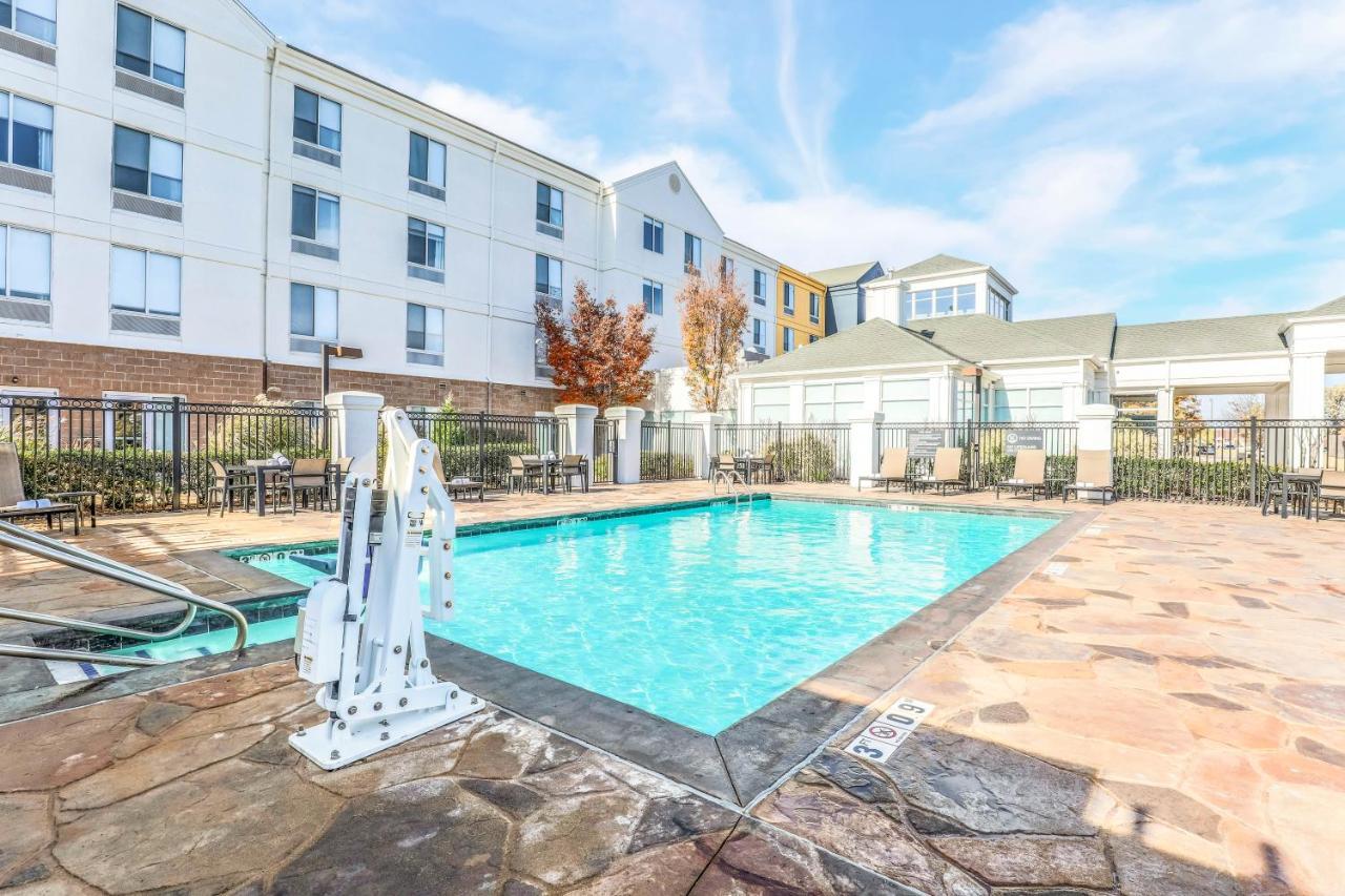 Hilton Garden Inn Tulsa South Kültér fotó
