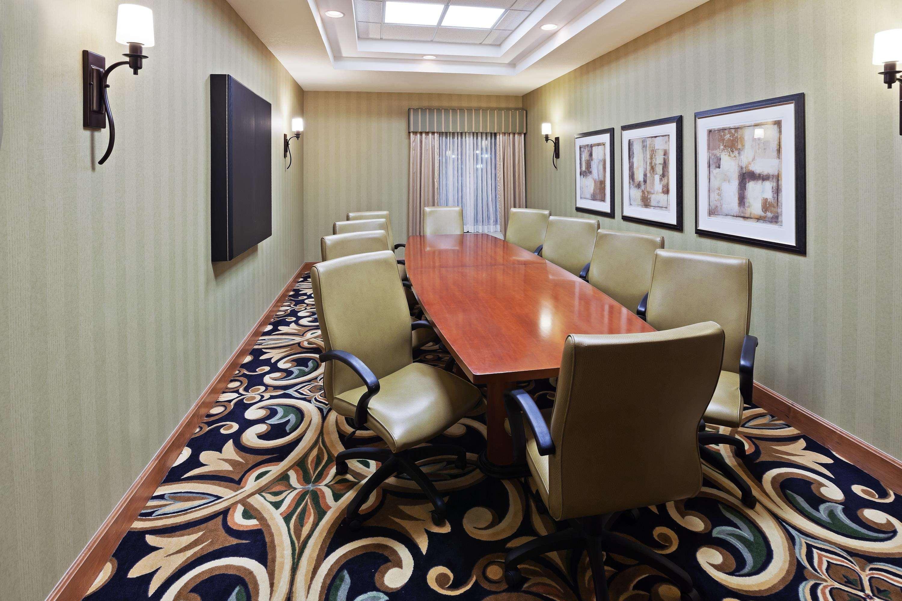 Hilton Garden Inn Tulsa South Üzleti fotó