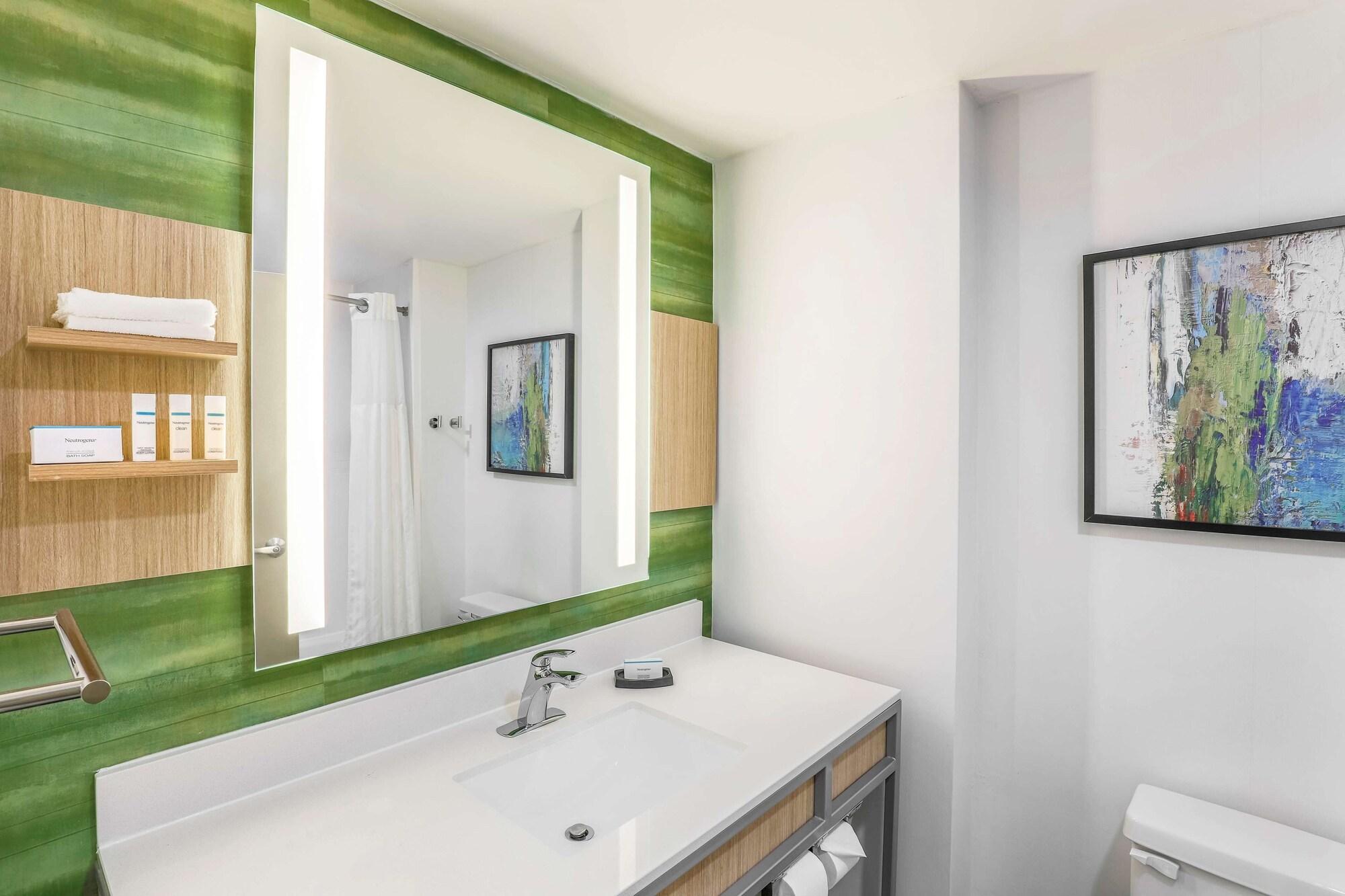 Hilton Garden Inn Tulsa South Kültér fotó
