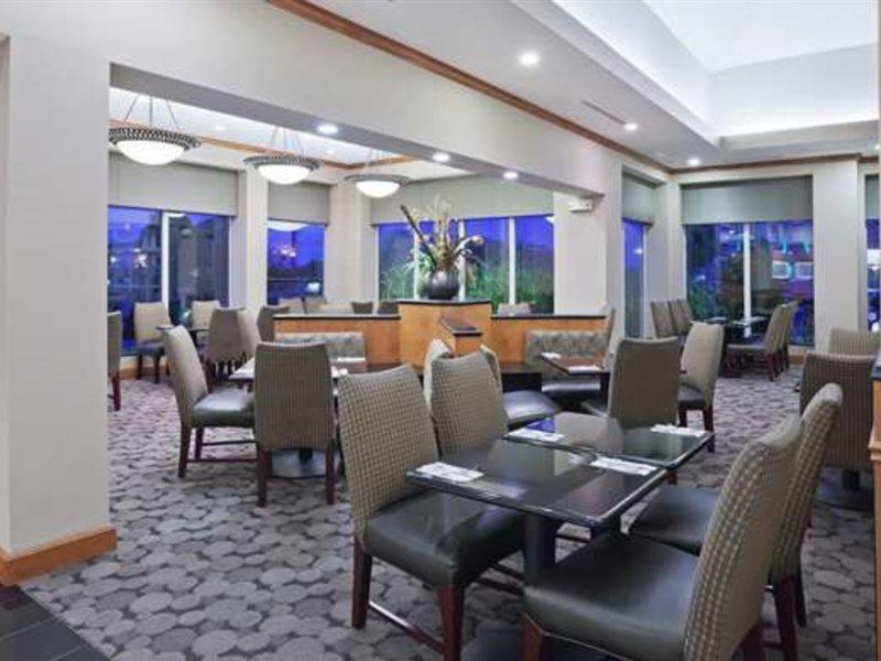 Hilton Garden Inn Tulsa South Kültér fotó
