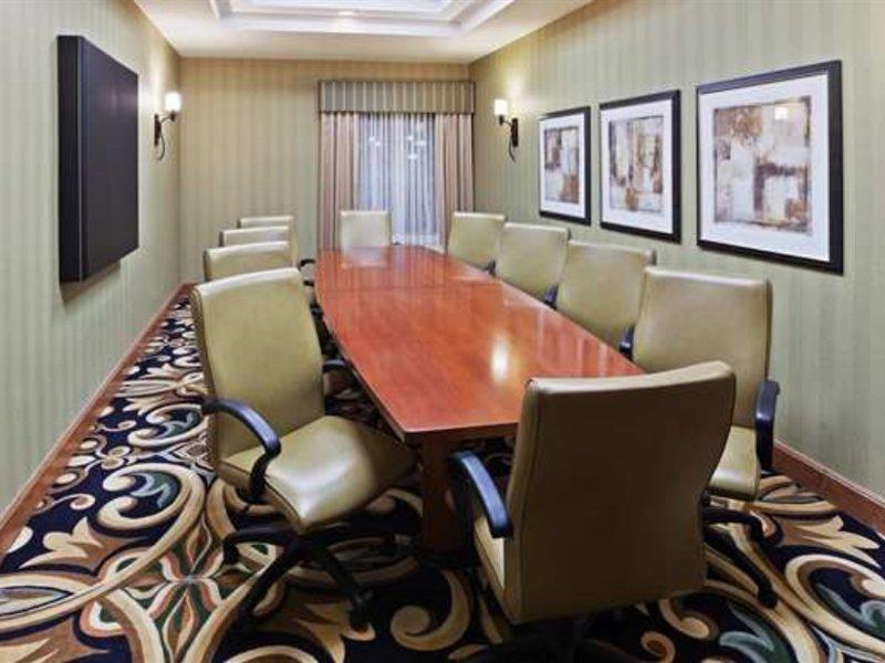 Hilton Garden Inn Tulsa South Kültér fotó